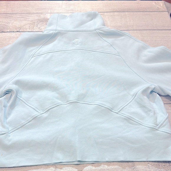 🍋Women’s Lululemon Scuba Oversized Funnel Neck Shirt size M/L🍋 - Picture 11 of 16